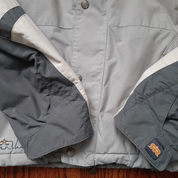 Burton Women's Snowboarding Jacket - Picture 6 of 16